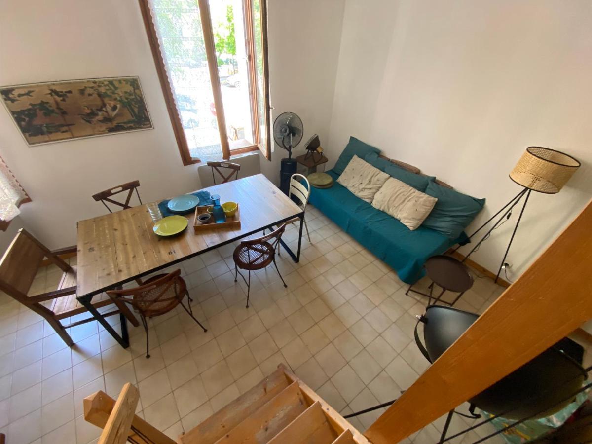 Duplex Arago Au Coeur De Sete, Comme Une Petite Maison Экстерьер фото
