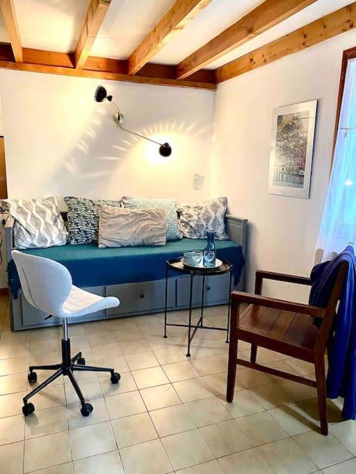 Duplex Arago Au Coeur De Sete, Comme Une Petite Maison Экстерьер фото