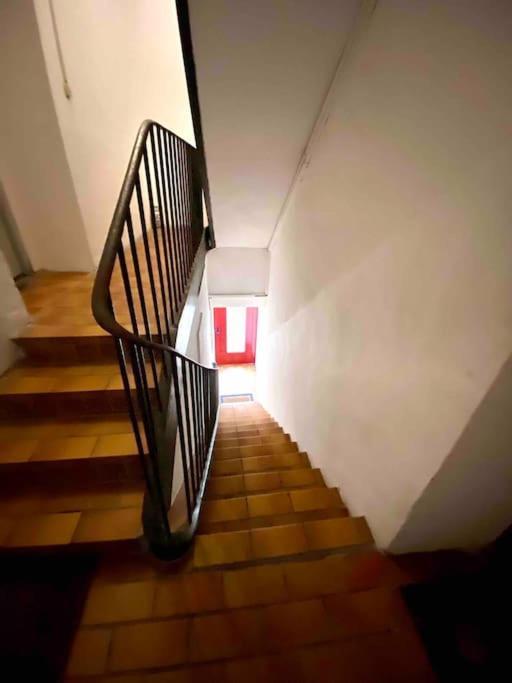 Duplex Arago Au Coeur De Sete, Comme Une Petite Maison Экстерьер фото